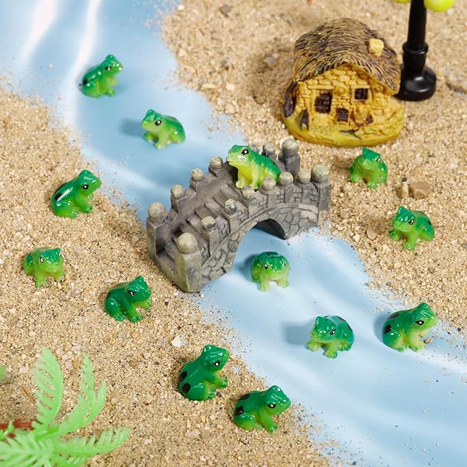 100 Pcs Mini Resin Frogs, Cute Green Frog Tiny Frogs Mini Frogs Figurines Miniature Frogs Animals Figurines Ornament for DIY Crafts Landscape Aquarium Dollhouse Fairy Garden Decor Potted-BloomoryGarden